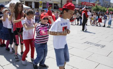 Liderët e partive politike urojnë për Ditën Ndërkombëtare të Fëmijëve “1 Qershorin”