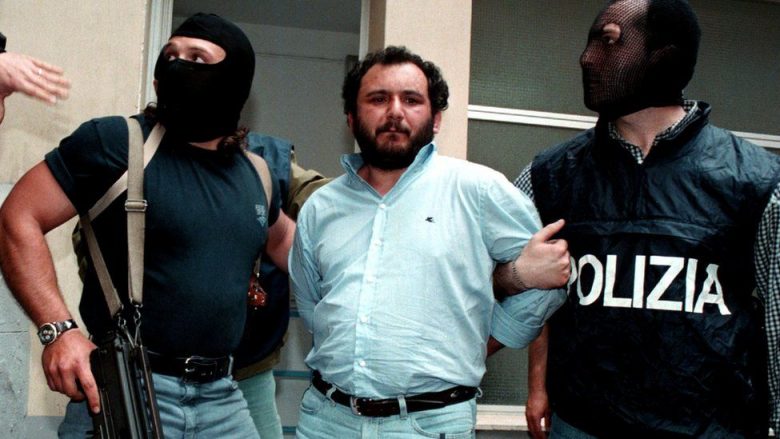 Ishte përfshirë në vrasjen e Giovanni Falcones, lirohet pas 25 vjetësh bosi i mafias siciliane