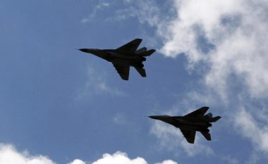 Gazetari bullgar thotë se ishin serbët ata që rrëzuan avionin e tyre MiG-29, vjen reagimi i Serbisë