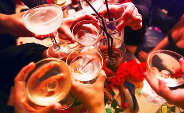 Konsumimi i çfarëdo sasie alkooli mund të shkaktojë dëmtime të trurit