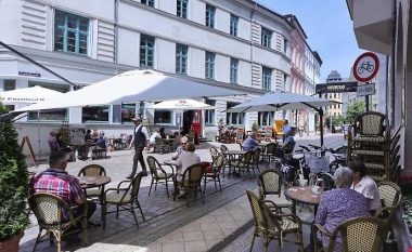 Kafenetë dhe restorantet gjermane kanë mungesë punëtorësh – rriten edhe çmimet