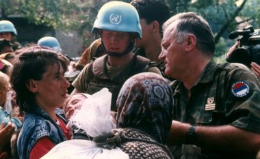 Rrëfimi për “gruan e varur”, fotografia e së cilës zbuloi më së miri të vërtetën e mizorive të Ratko Mladiqit