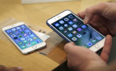 Apple i pagoi një gruaje miliona dollarë, pasi teknikët përdorën iPhone-in e saj për të postuar pamje eksplicite në internet