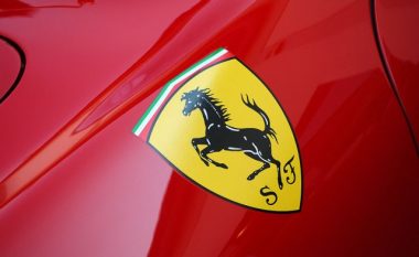 Ferrari njoftoi një veturë të re revolucionare sportive për në fund të qershorit