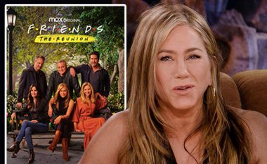 Jennifer Aniston thotë se rikthimi i serialit “Friends” është si udhëtim në kohë