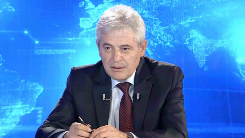 Ali Ahmeti: Ndryshimet kushtetuese përcaktojnë ecurinë e procesit eurointegrues të Maqedonisë