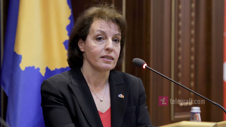 Gërvalla: Të emëruarit në kundërshtim me ligjin në ambasada e konsullata do të kthehen në Kosovë