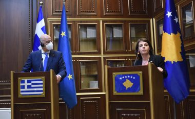 Gërvalla priti në Prishtinë homologun e saj Dendias, avancojnë statusin e Zyrës së Kosovës në Greqi