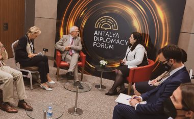 Osmani: Faza e re e dialogut të udhëhiqet nga parimi i trajtimit të barabartë