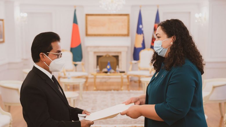 Osmani pranoi kredencialet nga ambasadori jo-rezident i Bangladeshit