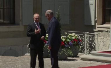 Putin mbërrin në rezidencën Villa La Grange në kuadër të takimit me presidentin Biden