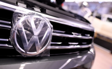 Hakerët vjedhin të dhënat e 3 milionë klientëve të VW