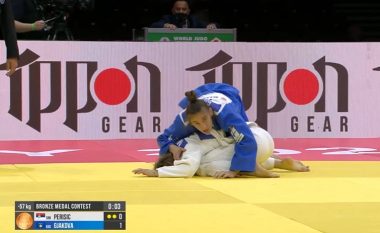 Momenti kur Nora Gjakova e mposht xhudisten serbe dhe fiton medaljen e bronztë  