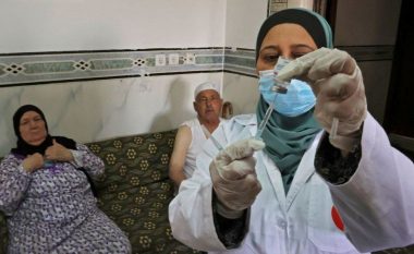 Palestinezët anulojnë marrëveshjen me Izraelin për vaksinat, thonë se janë shumë afër datës së skadimit