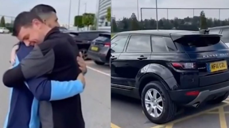 Makina Range Rover Evoque që Aguero ia dhuroi punonjësit të fanellave të Man Cityt, përfundon në shitje në eBay