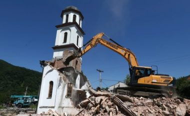 Pasi e vranë pronarin boshnjak, serbët ndërtuan objektin fetar në oborrin e shtëpisë së të ndjerit: Shembet kisha ilegale në Bosnje