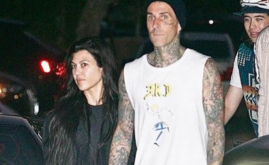 Kourtney Kardashian dhe Travis Barker shijojnë darkën romantike në Nobu