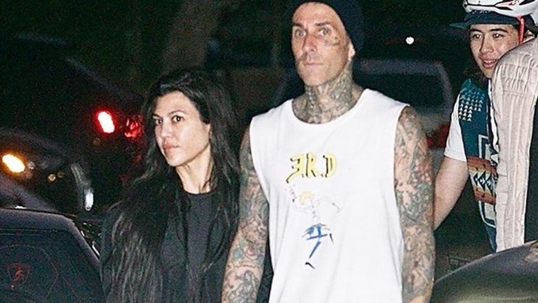 Kourtney Kardashian dhe Travis Barker shijojnë darkën romantike në Nobu