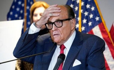 Rudy Giulianit i pezullohet licenca e avokatit në New York