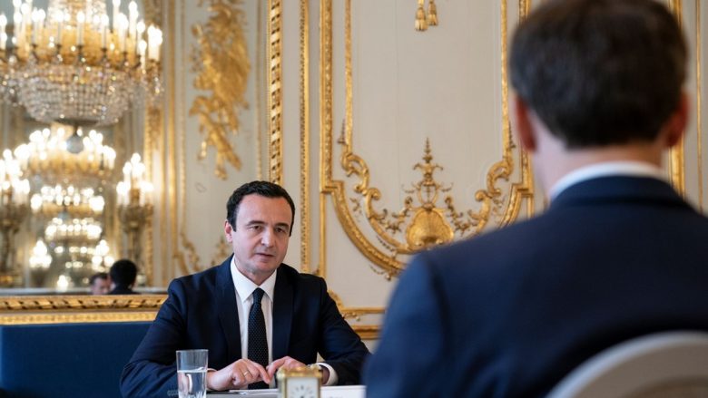 Përfundon takimi, zv.kryeministrja Emilija Rexhepi tregon çka biseduan Kurti dhe Macron