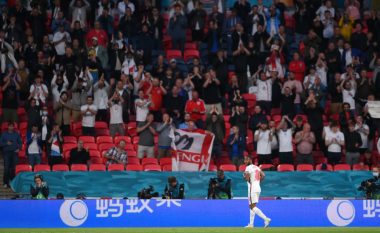 Me fitore ndaj Republikës Çeke, Anglia e mbyll fazën grupore si lider