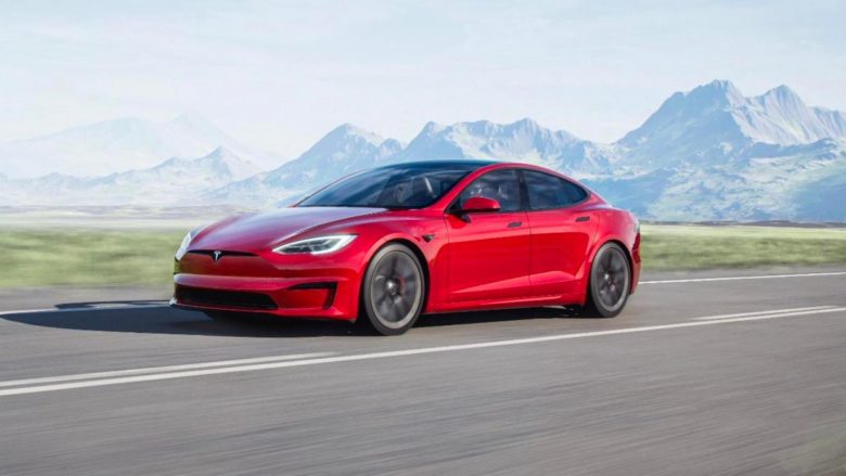 Nga 0 në 100 km/orë për vetëm 2 sekonda: Tesla Model S Plaid thyen rekorde