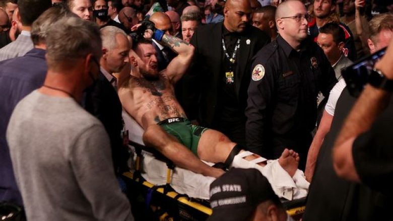 Doktori ka dyshime se Conor McGregor u lëndua para trilogjisë me Dustin Poirier