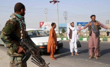 Talibanët kapin vendkalimin më të madh kufitar midis Afganistanit dhe Iranit