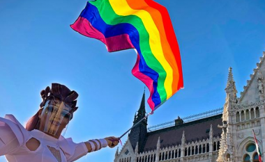 LGBTQ: BE fillon procedurat ligjore kundër Hungarisë dhe Polonisë