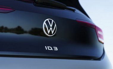 Gjermanët duan të jenë të parët – kur do ta kalojë Volkswagen Teslan?