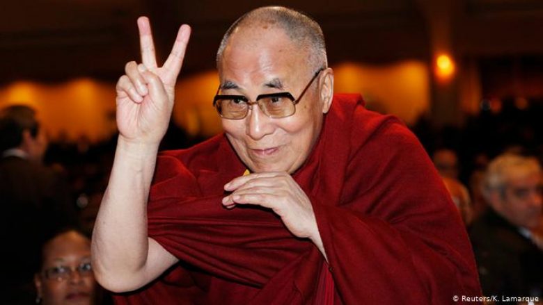 Këshillat e Dalai Lamës me vlerë ari: Ekzistojnë vetëm dy ditë në vit kur nuk mund të bësh asgjë!