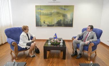 Kryeministri Kurti dhe ish eurodeputetja Doris Pack flasin për dialogun Kosovë-Serbi
