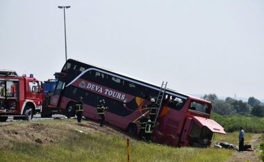 “Tragjedia e djeshme na preu rrugën”- kompania “Deva Tours” shpreh ngushëllime për viktimat e aksidentit në Kroaci