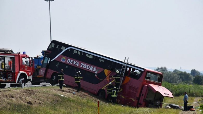 “Tragjedia e djeshme na preu rrugën”- kompania “Deva Tours” shpreh ngushëllime për viktimat e aksidentit në Kroaci