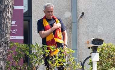 Fjalët e para të Jose Mourinhos si trajner i Romës: Pres që klubi të më bëjë dhuratë në këtë afat kalimtar