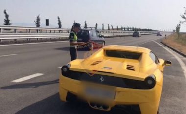 Polaku me patentë false në Shqipëri e vozitë Ferrarin me 231 km/h