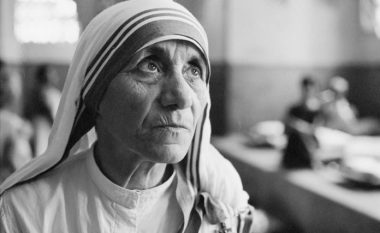 Dokumentet sekrete për kërkesën e Nënës Tereze për ta vizituar Shqipërinë