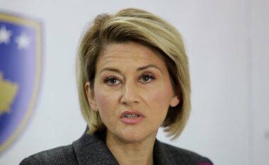 Mimoza Kusari – Lila komenton largimin e dy deputetëve nga LVV-ja, tregon sa numra i kanë në Kuvend