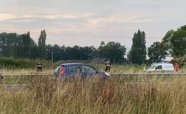 Mbi 150 shoferë u gjobitën në Holandë – ata regjistruan aksidentin me celularët e tyre