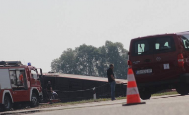 Spitali rajonal në Slavonski Brod: Tetë prej 45 pasagjerëve kosovarë janë në gjendje të rëndë