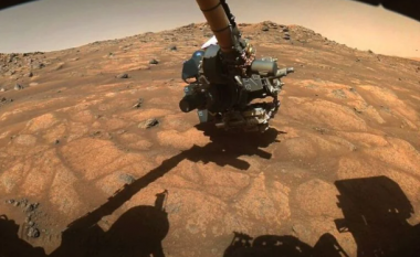 Rover Perseverance po përgatitet të shpojë gurë në Mars
