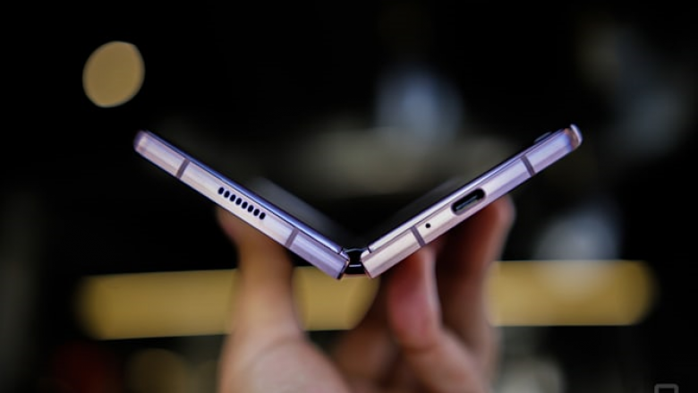 Premiera e telefonave të rinj “fleksibël” nga Samsung është më 11 gusht