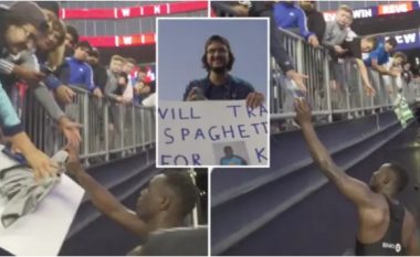 Shkëmbimi më i pabesueshëm në histori të futbollit – Wanyama ndërroi fanellën e tij për disa shpageta të një tifozi