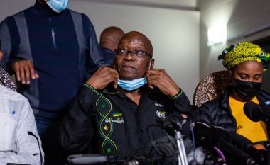 Ish-presidenti i Afrikës së Jugut dorëzohet në polici