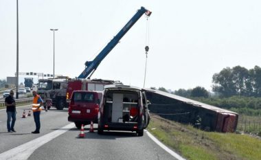 ​Tetë viktimat e aksidentit në Kroaci pritet të varrosen nesër, dy të tjerëve do t’iu bëhet obduksioni