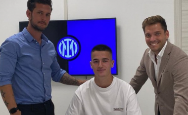 Zyrtare: Andi Hoti nënshkruan kontratë profesionale me Interin