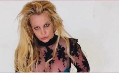 Tërhiqet menaxheri i Britney Spears, paralajmëron pensionimin e këngëtares
