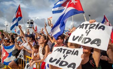 SHBA-ja i ka vendosur sanksione Ministrit të Mbrojtjes së Kubës, Biden thotë se ky është vetëm fillimi