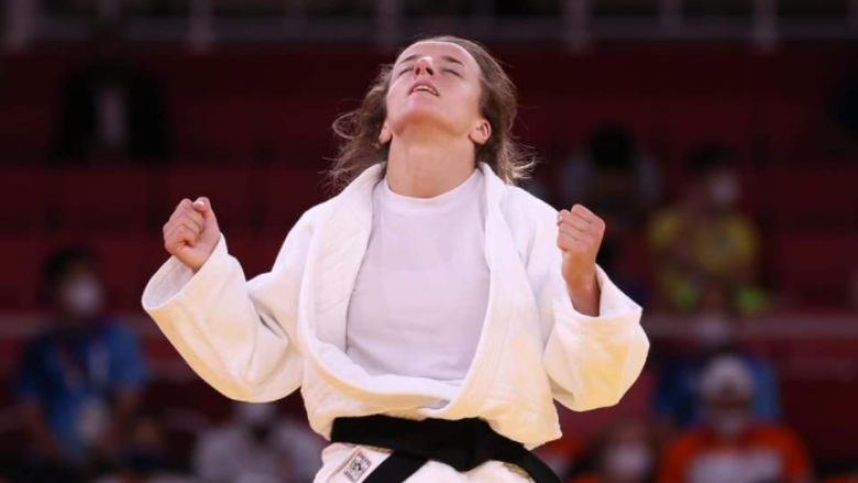 Pas triumfit në Tokio, Distria Krasniqi telefonon prindërit e saj