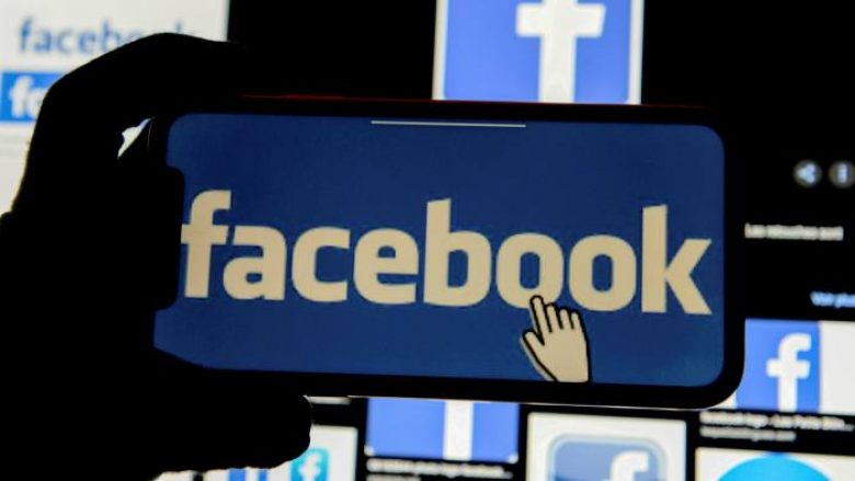 Zyrtari gjerman bën thirrje që organet qeveritare të mbyllin faqet në Facebook